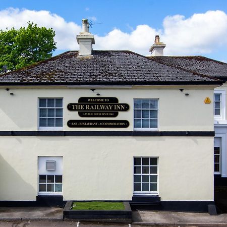 The Railway Inn Galmpton Eksteriør bilde